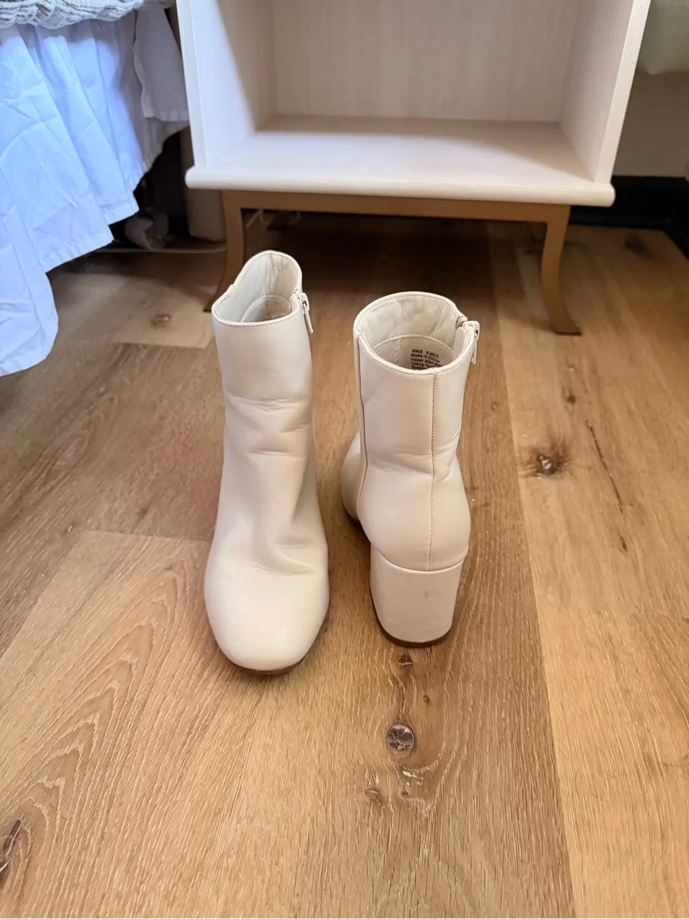 White Women's Ankle Boots - Classic Zip Closure- Size 9
